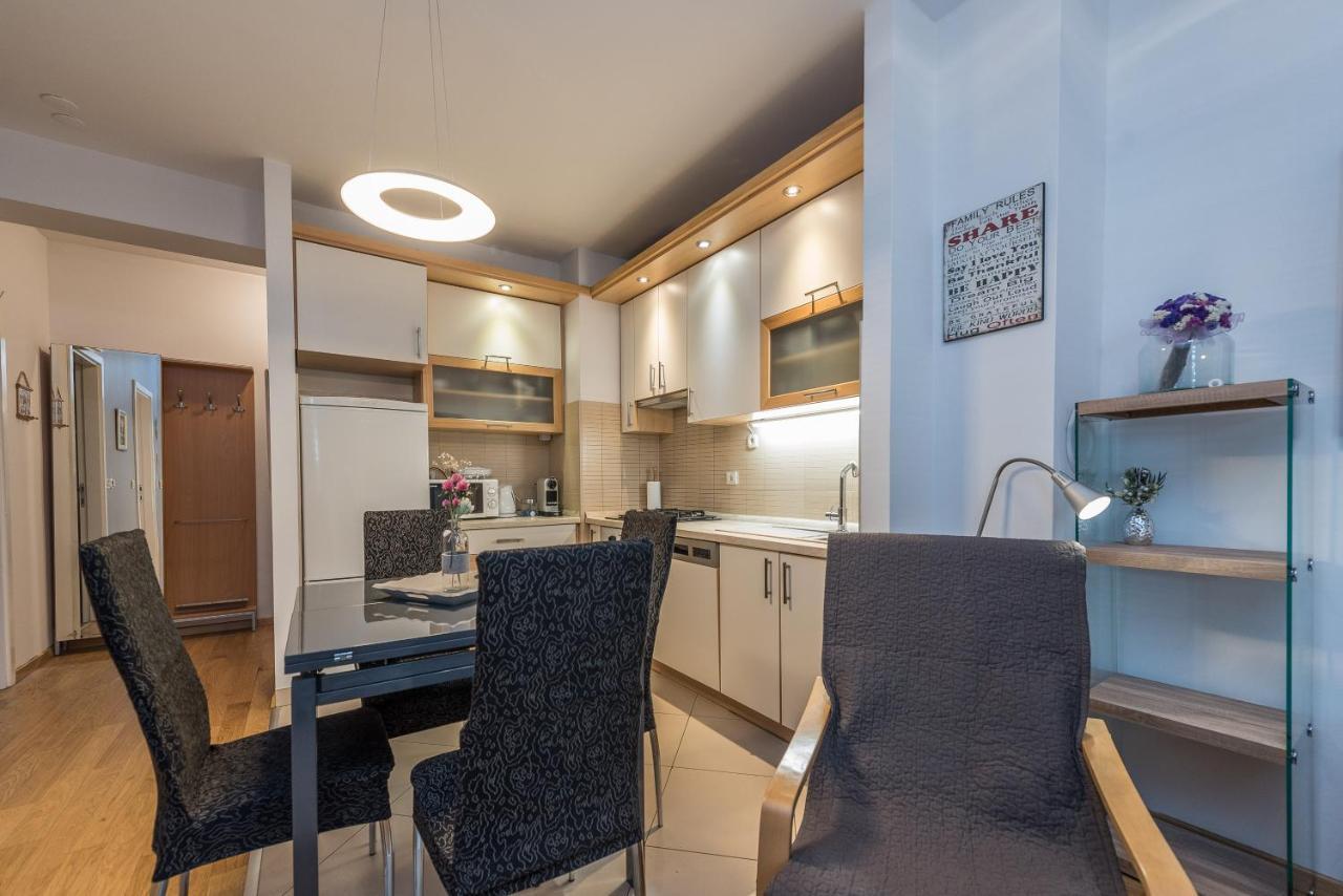 Arianna Apartment